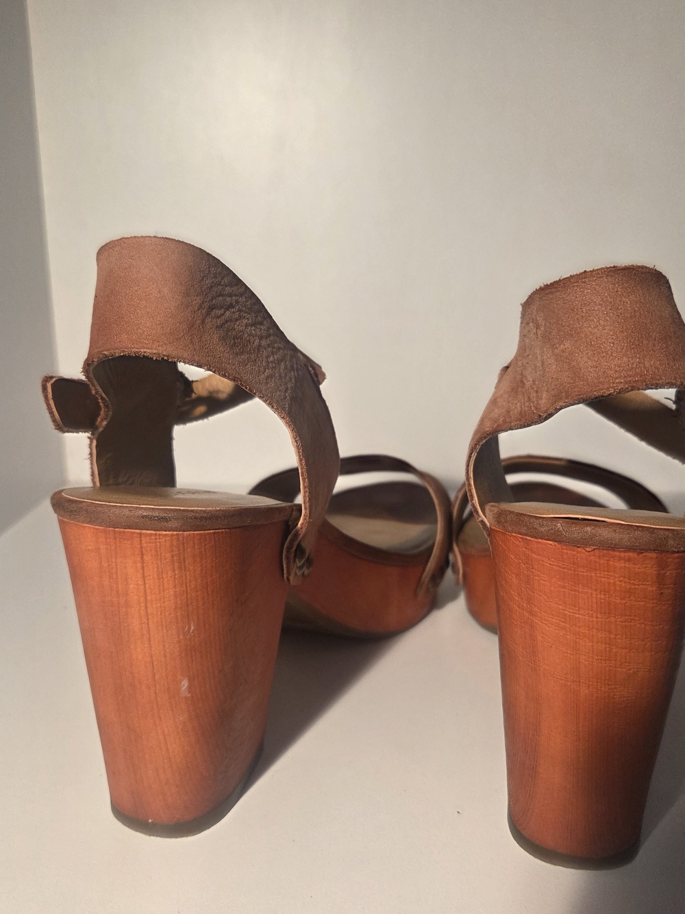 Lucky Brand Brown Suede Wooden Platform Sandals - Women's Size 9M - Picture 7 of 14